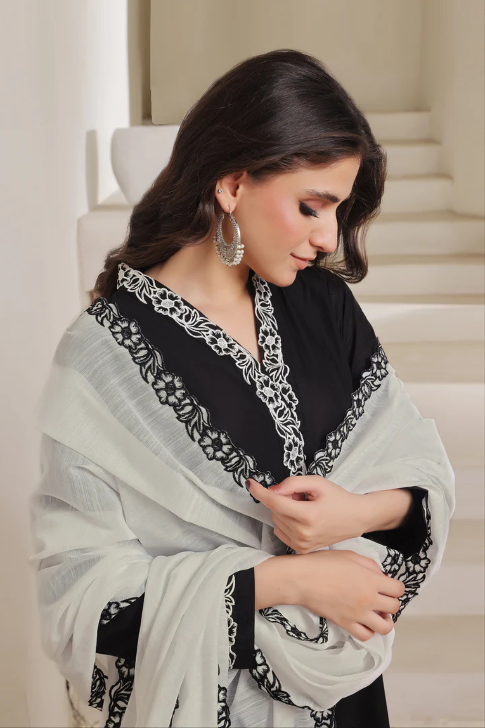 Adaa Embroidered 3-Piece