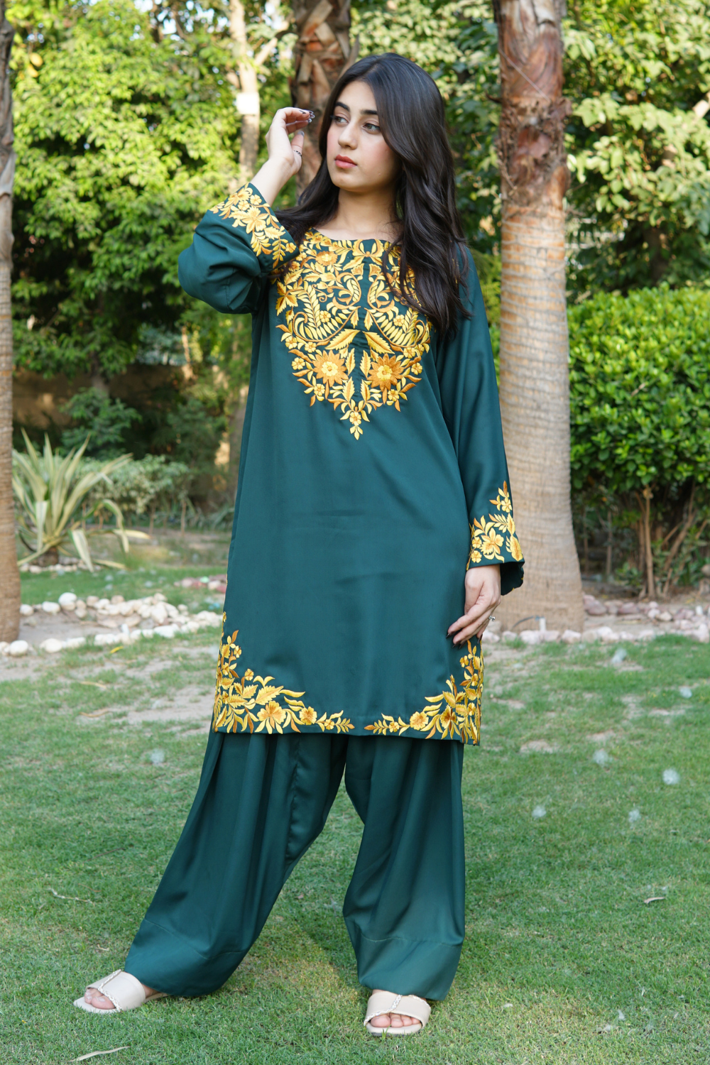 Haya 2pcs (Farshi Shalwar)