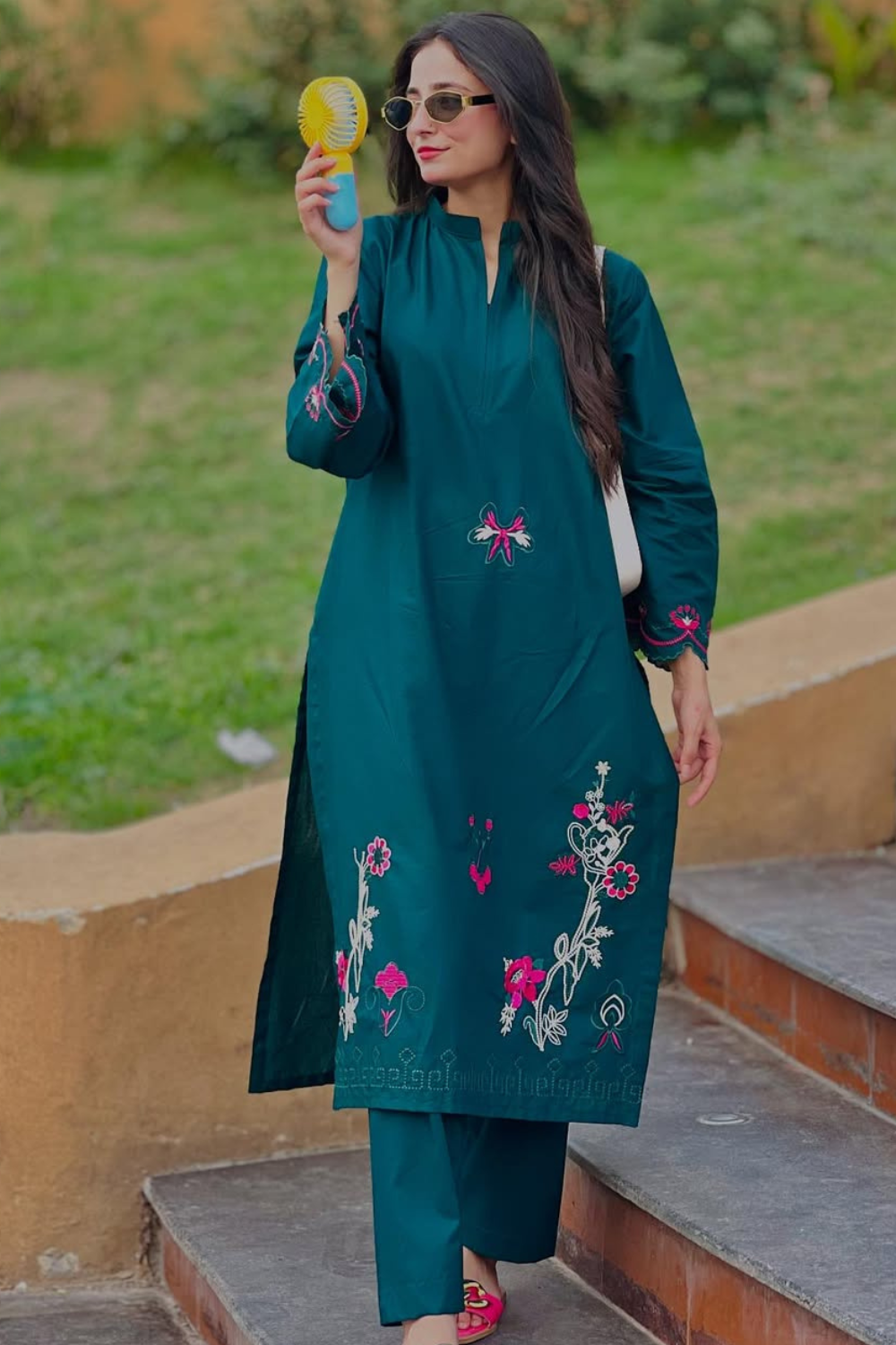 Zulf Embroidered 2-Piece